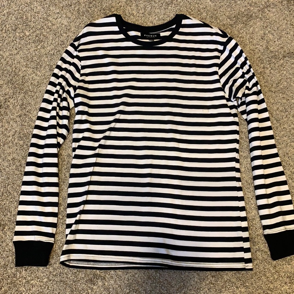 Mens PACSUN long sleeve Tshirt